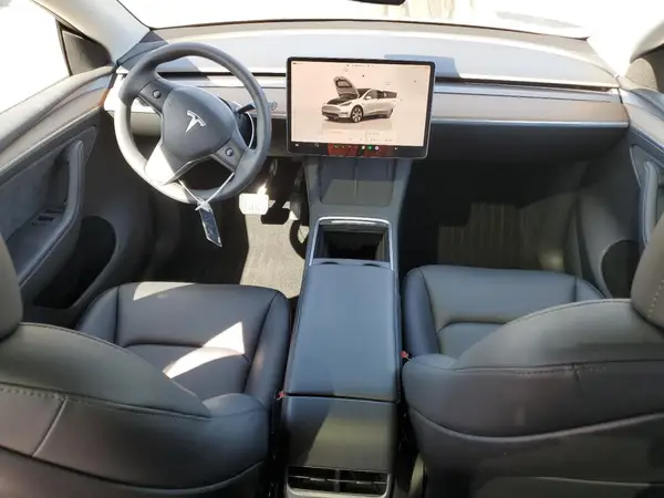 7SAYGDEE8PA094621 2023 TESLA MODEL Y - Image 8