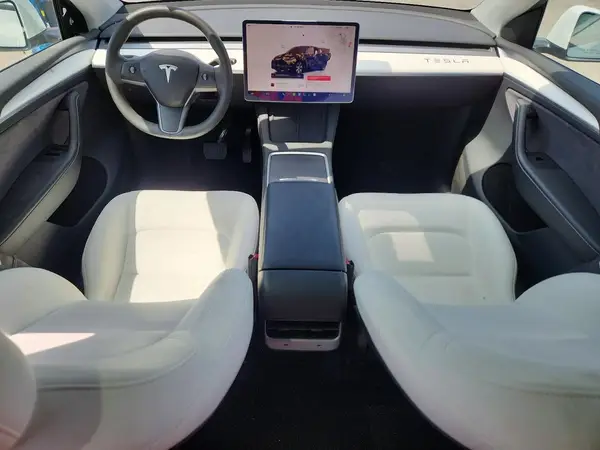 7SAYGDEE8PA100207 2023 TESLA MODEL Y - Image 8