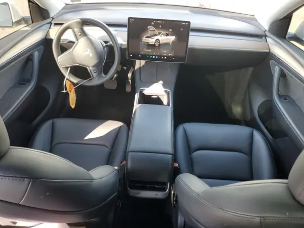 7SAYGDEE8PA102619 2023 TESLA MODEL Y - Image 8