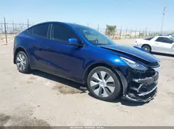 7SAYGDEE8PA106671 2023 TESLA MODEL Y