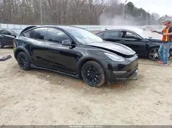 7SAYGDEE8PA110476 2023 TESLA MODEL Y