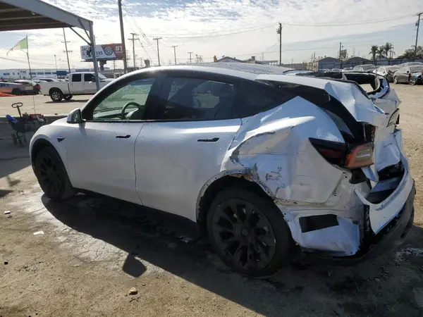 7SAYGDEE8PA112289 2023 TESLA MODEL Y - Image 2