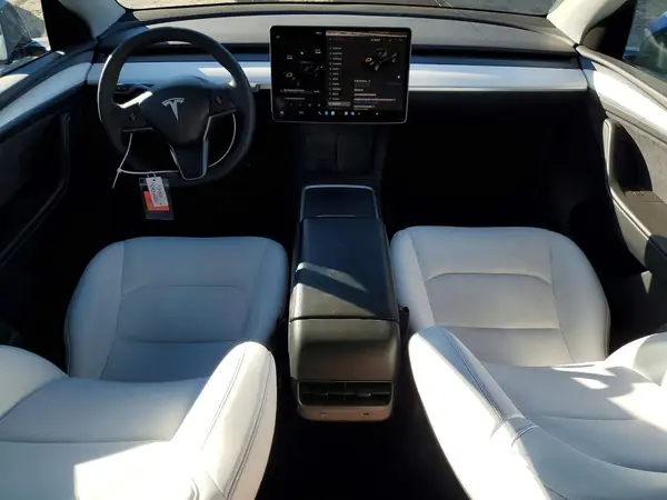 7SAYGDEE8PA119632 2023 TESLA MODEL Y - Image 8