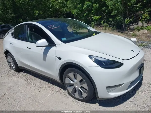 7SAYGDEE8PA120053 2023 TESLA MODEL Y - Image 1
