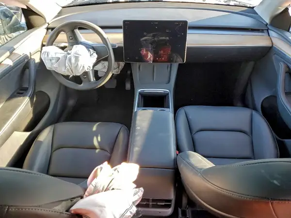 7SAYGDEE8PA120621 2023 TESLA MODEL Y - Image 8