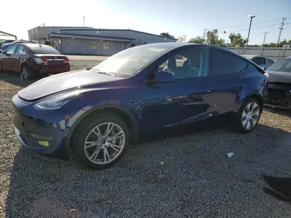 7SAYGDEE8PA127696 2023 TESLA MODEL Y - Image 1