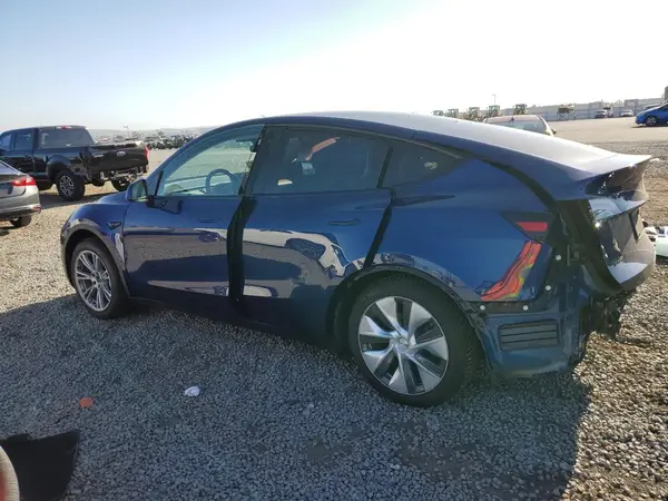 7SAYGDEE8PA127696 2023 TESLA MODEL Y - Image 2