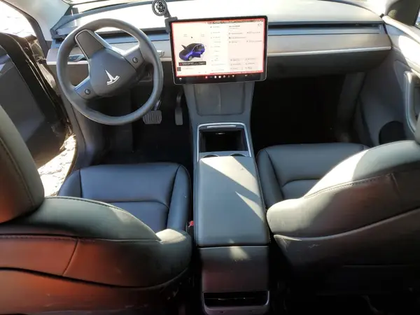 7SAYGDEE8PA128427 2023 TESLA MODEL Y - Image 8