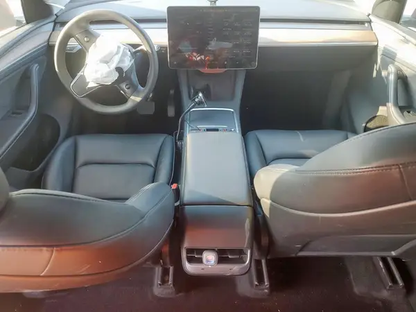 7SAYGDEE8PA138780 2023 TESLA MODEL Y - Image 8