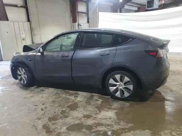7SAYGDEE8PA140884 2023 TESLA MODEL Y - Image 2