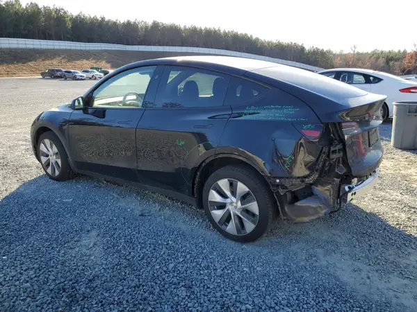 7SAYGDEE8PA144076 2023 TESLA MODEL Y - Image 2