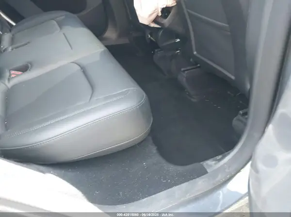 7SAYGDEE8PA145857 2023 TESLA MODEL Y - Image 8
