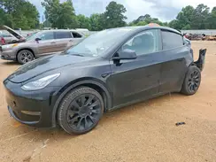 7SAYGDEE8PA146961 2023 TESLA MODEL Y