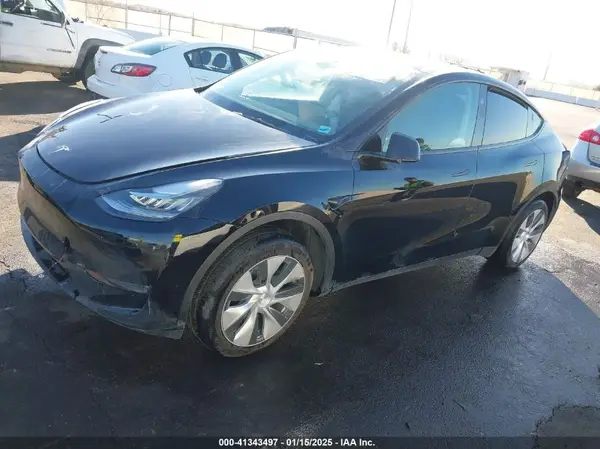 7SAYGDEE8PA151965 2023 TESLA MODEL Y - Image 2