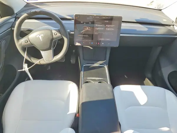 7SAYGDEE8PA153635 2023 TESLA MODEL Y - Image 8