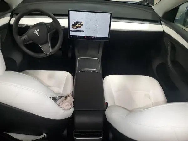 7SAYGDEE8PA157118 2023 TESLA MODEL Y - Image 8