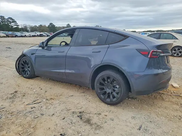 7SAYGDEE8PA160343 2023 TESLA MODEL Y - Image 2