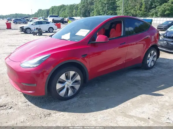 7SAYGDEE8PA162061 2023 TESLA MODEL Y - Image 2