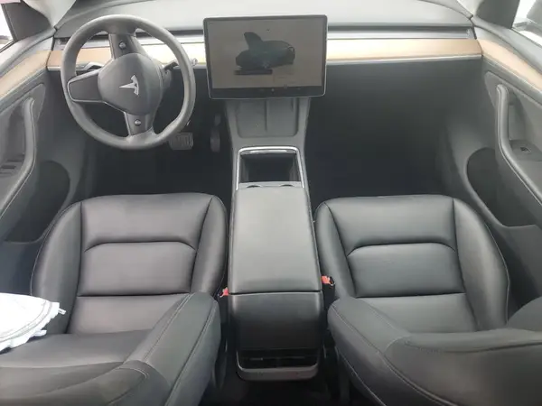 7SAYGDEE8PA167096 2023 TESLA MODEL Y - Image 8