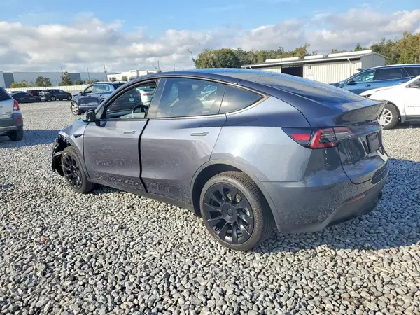 7SAYGDEE8PA172119 2023 TESLA MODEL Y - Image 2