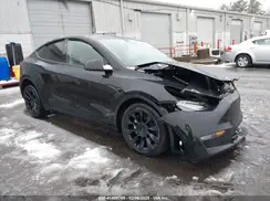 7SAYGDEE8PA183301 2023 TESLA MODEL Y