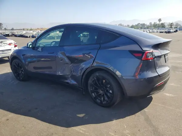 7SAYGDEE8PA183363 2023 TESLA MODEL Y - Image 2