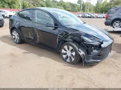 7SAYGDEE8PA188062 2023 TESLA MODEL Y