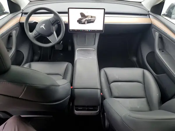 7SAYGDEE8PA191124 2023 TESLA MODEL Y - Image 8