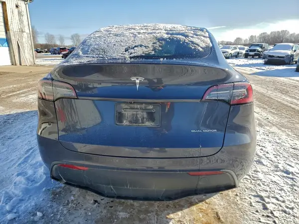 2023 TESLA MODEL Y auction photo 6
