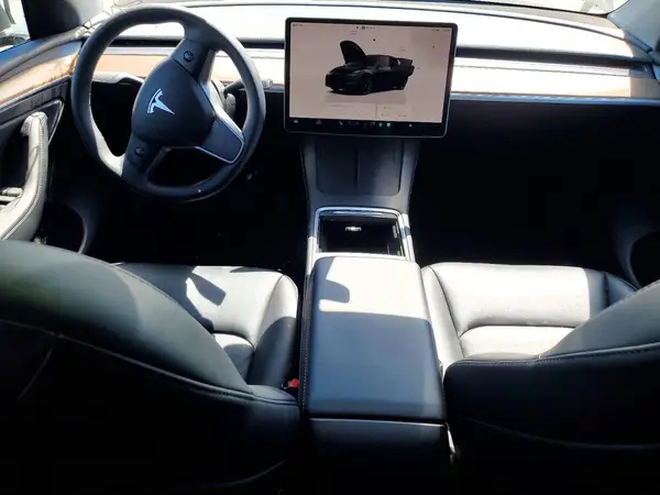 7SAYGDEE8PF586519 2023 TESLA MODEL Y - Image 8