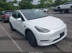 7SAYGDEE8PF593955 2023 TESLA MODEL Y