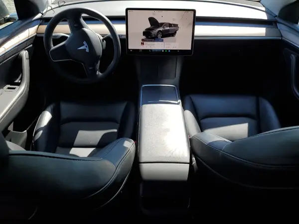 7SAYGDEE8PF607773 2023 TESLA MODEL Y - Image 8