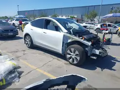 7SAYGDEE8PF630177 2023 TESLA MODEL Y