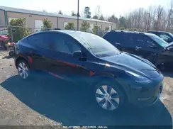 7SAYGDEE8PF638859 2023 TESLA MODEL Y