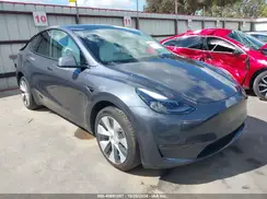 7SAYGDEE8PF638893 2023 TESLA MODEL Y