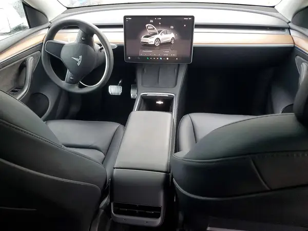 7SAYGDEE8PF666600 2023 TESLA MODEL Y - Image 8