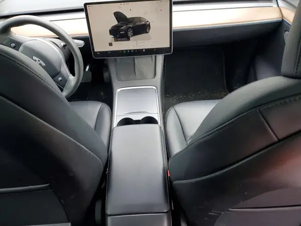7SAYGDEE8PF684028 2023 TESLA MODEL Y - Image 8