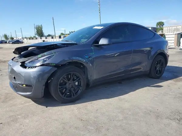 7SAYGDEE8PF699998 2023 TESLA MODEL Y - Image 1