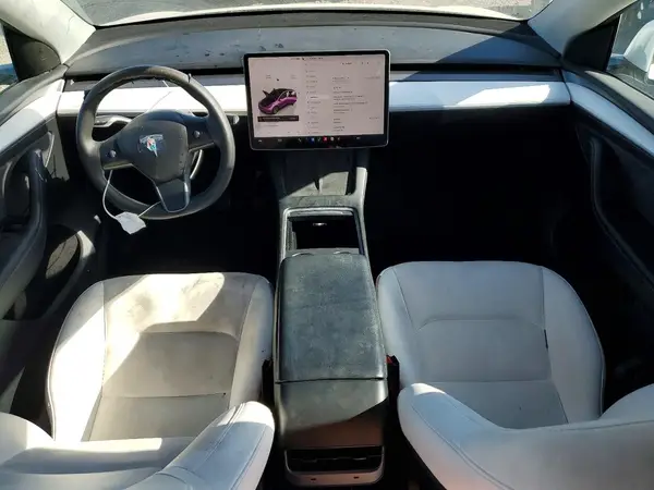 7SAYGDEE8PF701250 2023 TESLA MODEL Y - Image 8