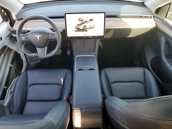 7SAYGDEE8PF746270 2023 TESLA MODEL Y - Image 8