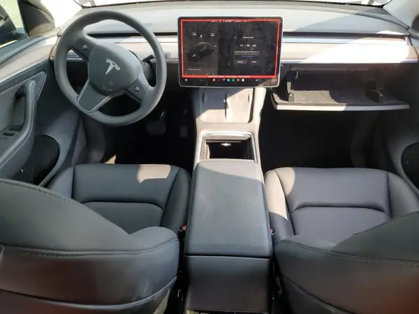 7SAYGDEE8PF756586 2023 TESLA MODEL Y - Image 8