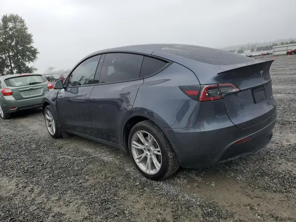 7SAYGDEE8PF762582 2023 TESLA MODEL Y - Image 2