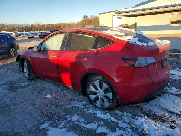 7SAYGDEE8PF785523 2023 TESLA MODEL Y - Image 2