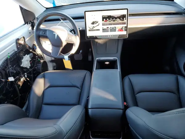 7SAYGDEE8PF801669 2023 TESLA MODEL Y - Image 8