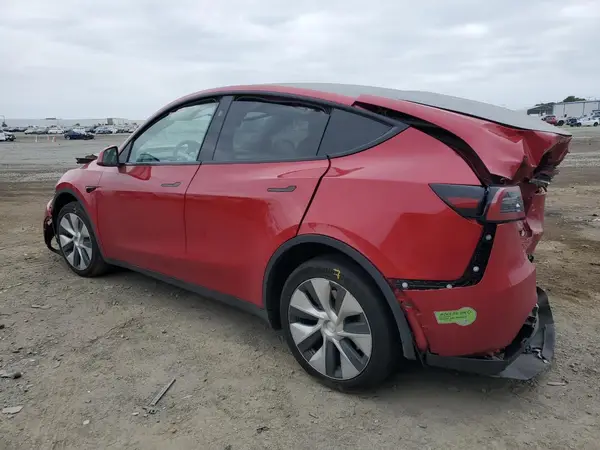 7SAYGDEE8PF810338 2023 TESLA MODEL Y - Image 2