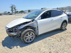 7SAYGDEE8PF825177 2023 TESLA MODEL Y