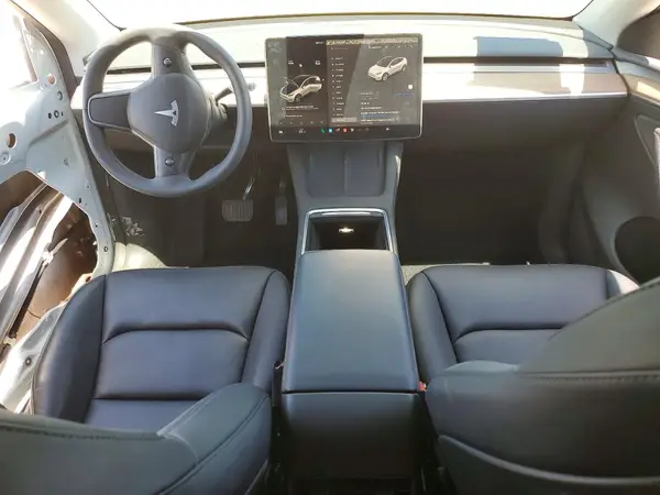 7SAYGDEE8PF825177 2023 TESLA MODEL Y - Image 8