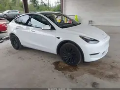 7SAYGDEE8PF828757 2023 TESLA MODEL Y