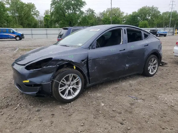7SAYGDEE8PF833957 2023 TESLA MODEL Y - Image 1