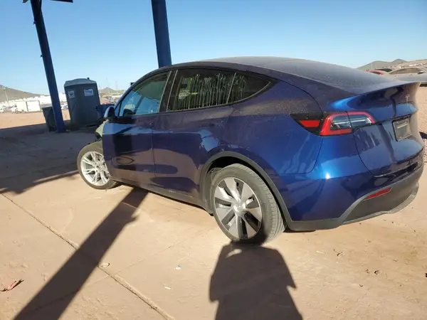 7SAYGDEE8PF835434 2023 TESLA MODEL Y - Image 2